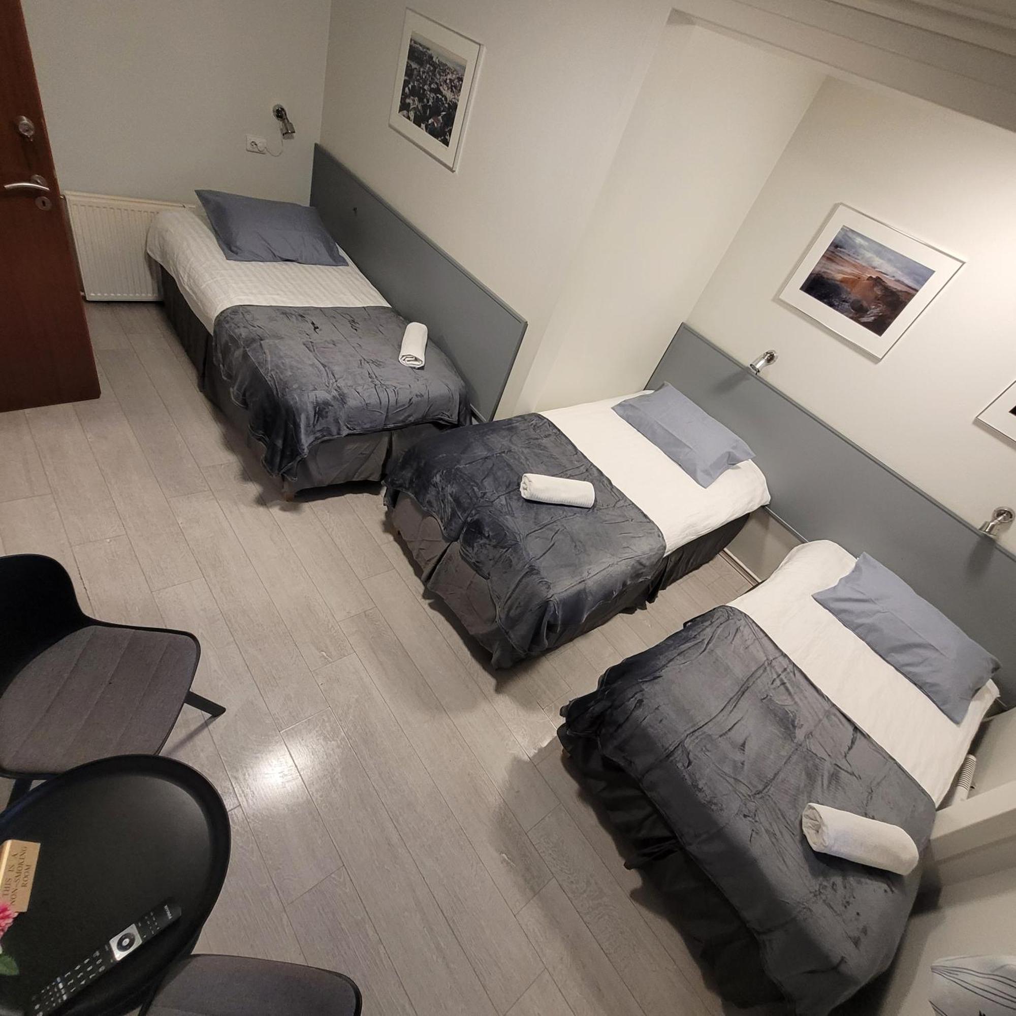 B&B Guesthouse - Bed And Breakfast Keflavik Centre Экстерьер фото